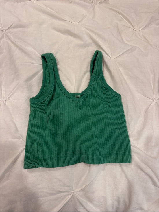 Tops - Women’s green athletic top